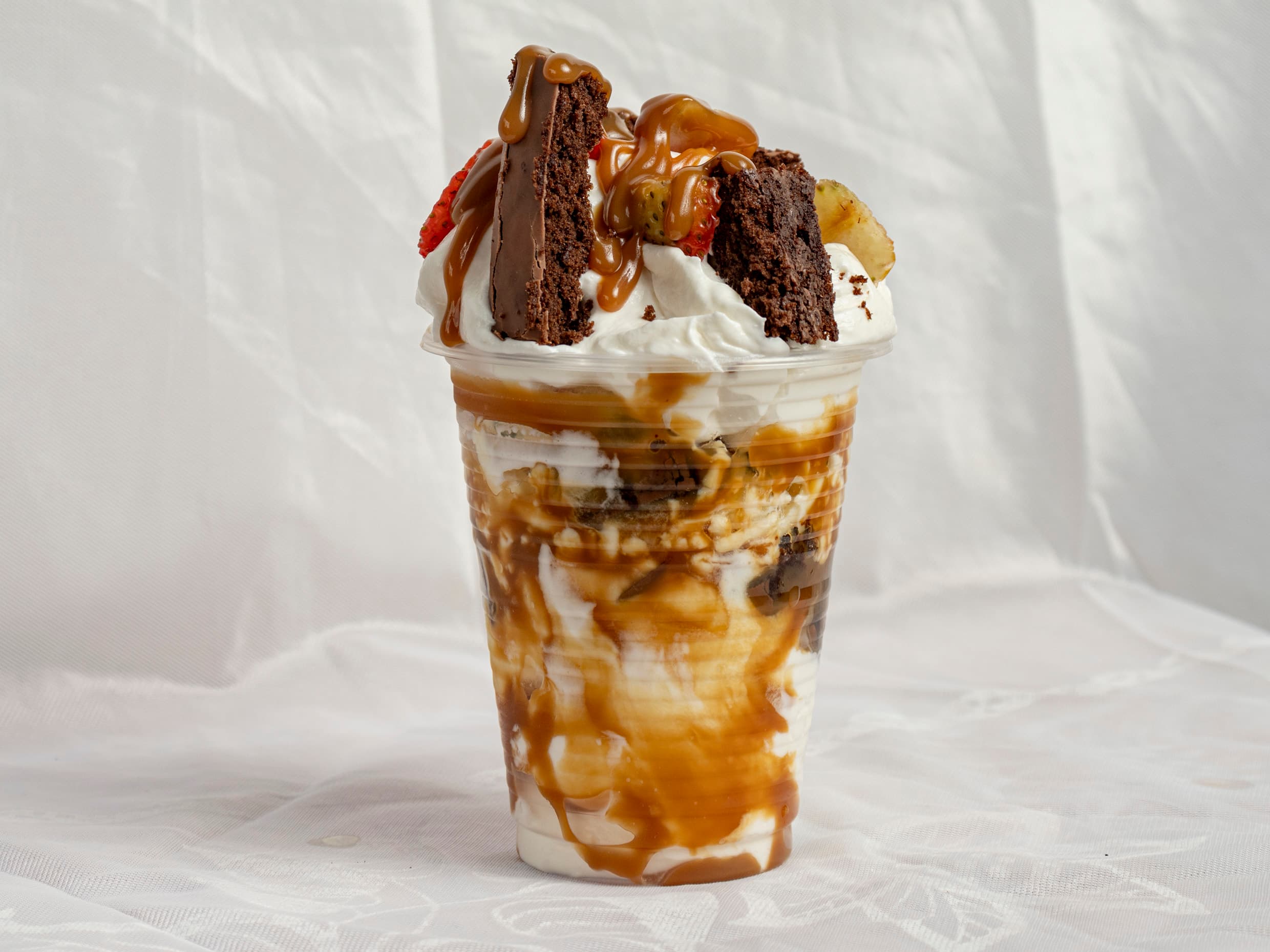 Brownie con helado