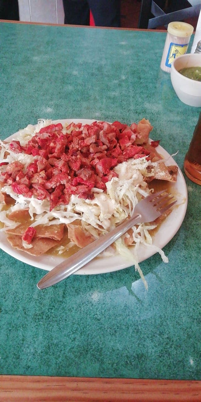 Chilaquiles con Chorizo