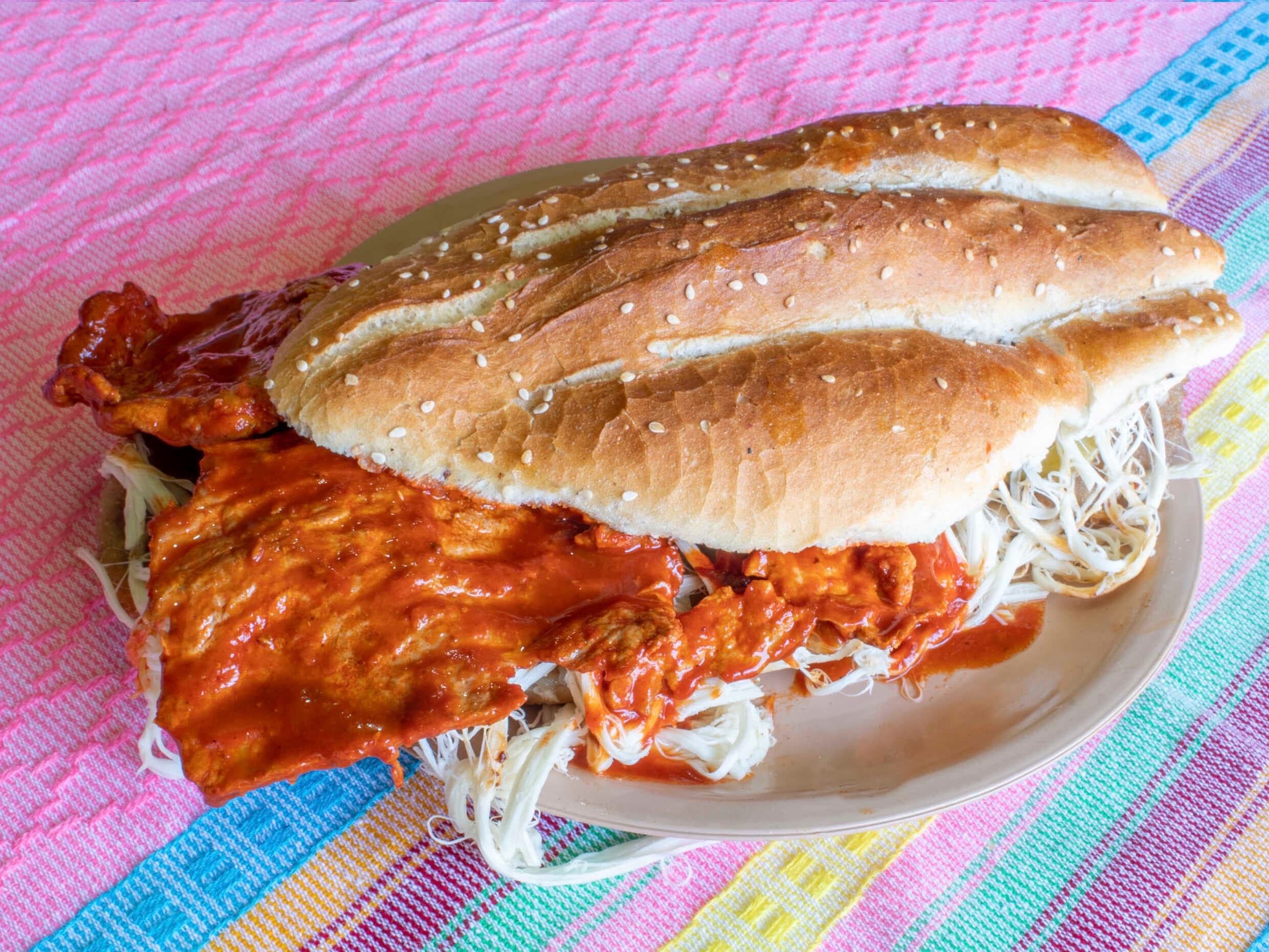 Torta de Carne Enchilada Maxi