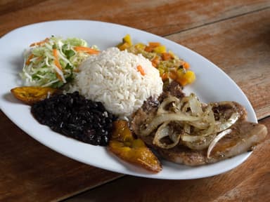 Casado con Bistec