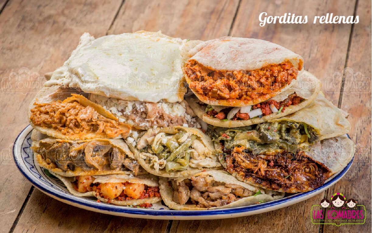 6 GORDITAS DE CHICHARRON