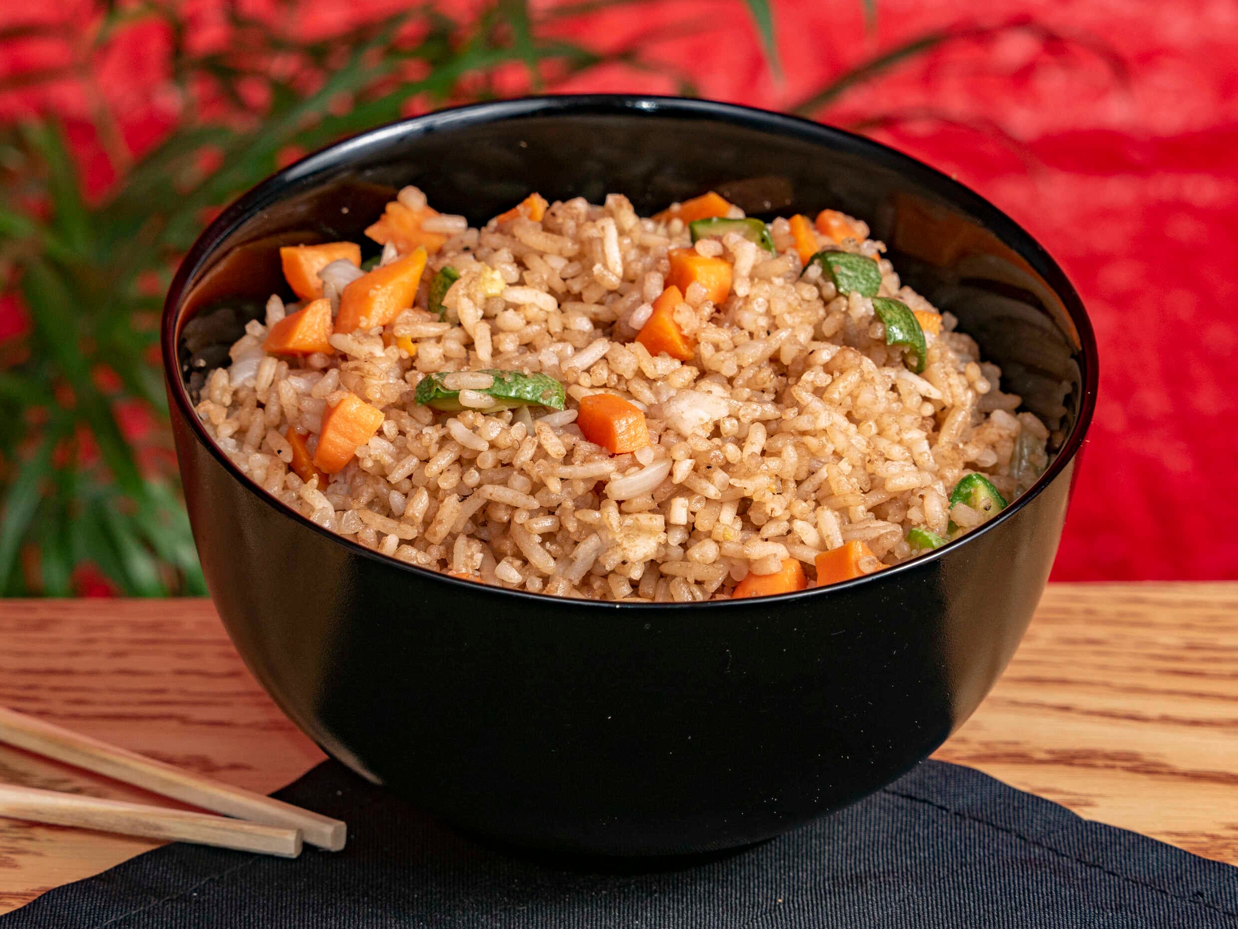 Yakimeshi con Verduras.