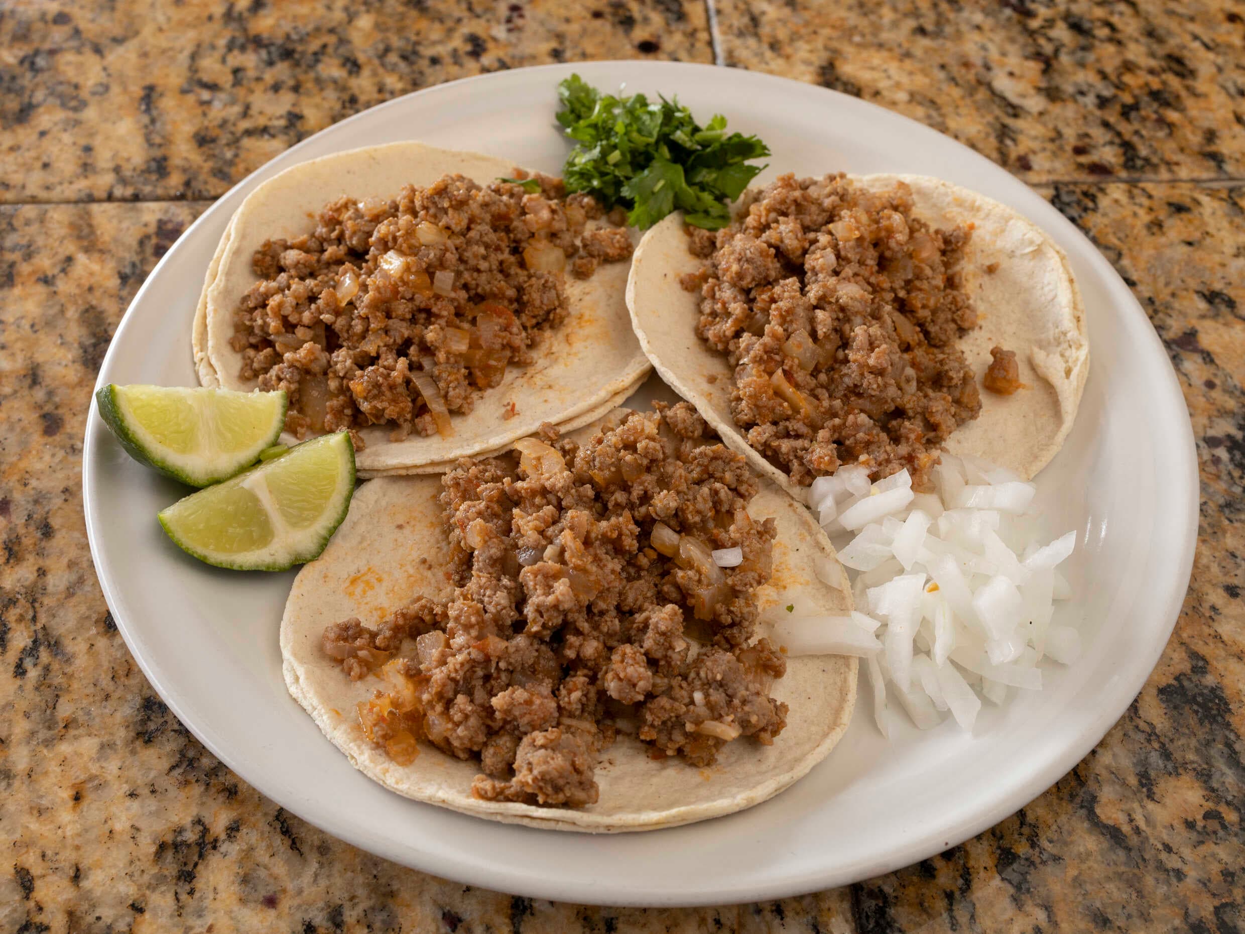 Taco Suave de Pollo Guisado