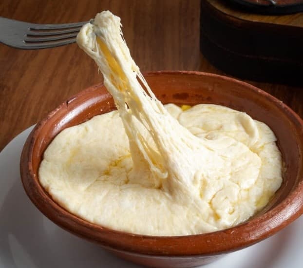 Queso Fundido Clásico