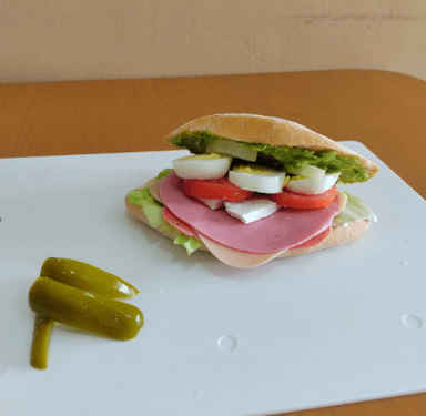 Torta con Huevo Cocido