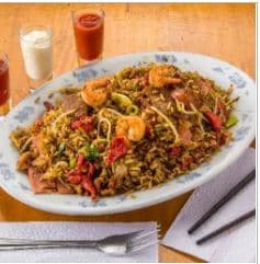 11. Arroz Cantonés