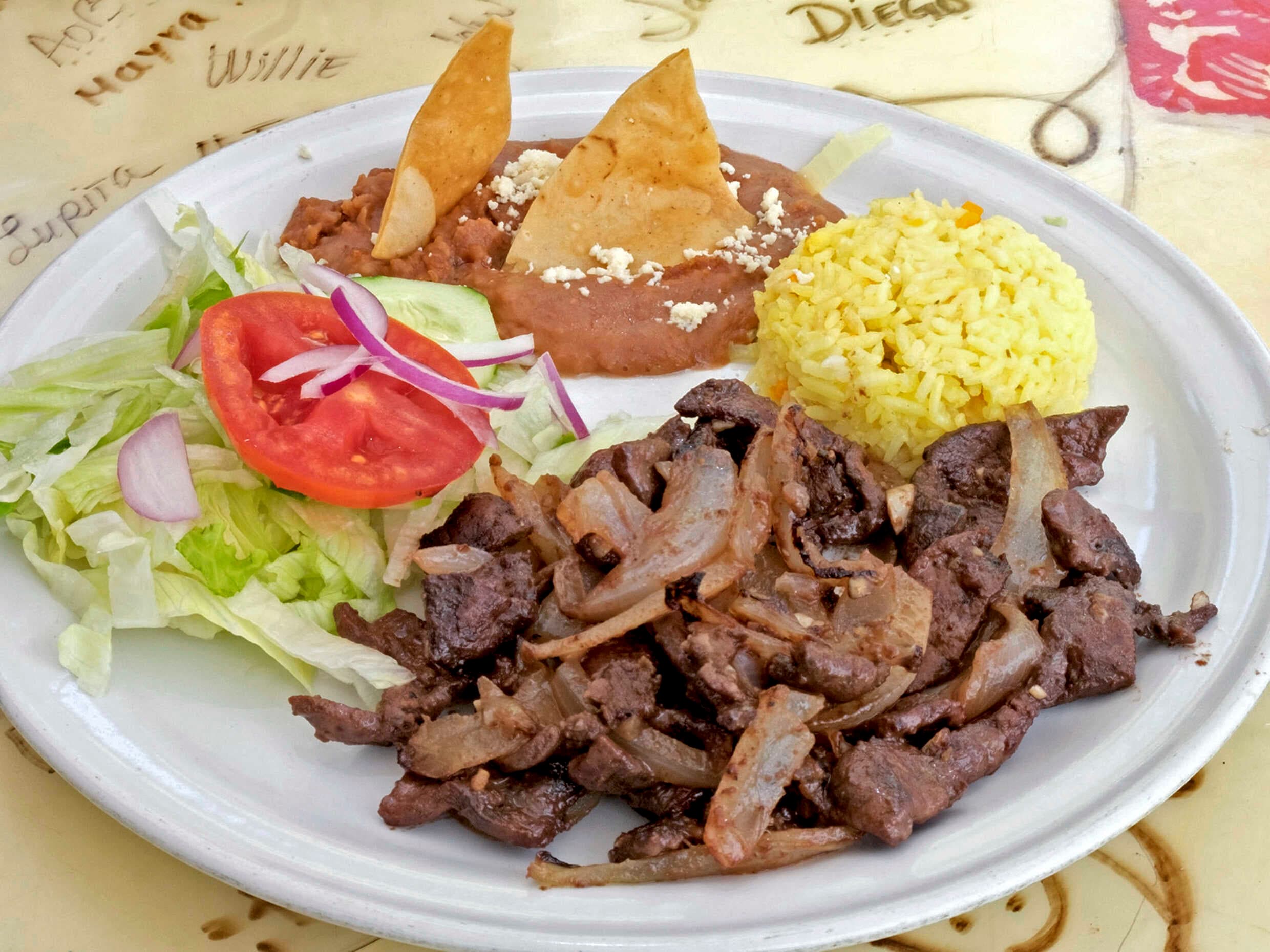 Higado Encebollado