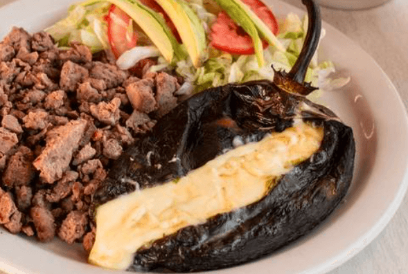 Chile Relleno de Cecina