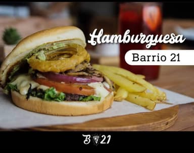 La Clasica con Papas Fritas