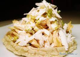 Sopes 3 pzs + Agua del Día.