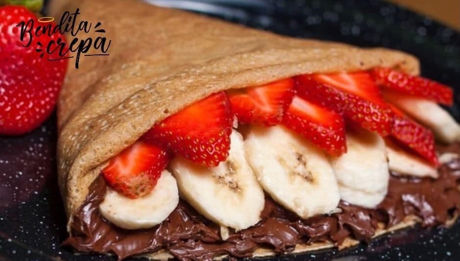 Benditas Dulce NUTELLA, PLATANO, FRESAS Y NUEZ