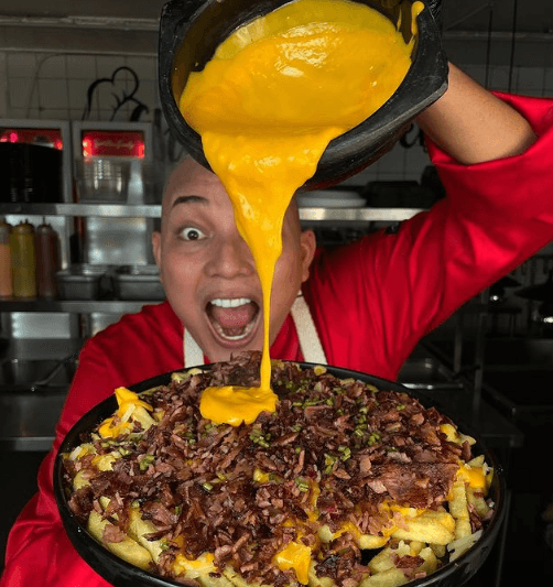 Papas con Cheddar y Tocineta (1 a 2 Personas)
