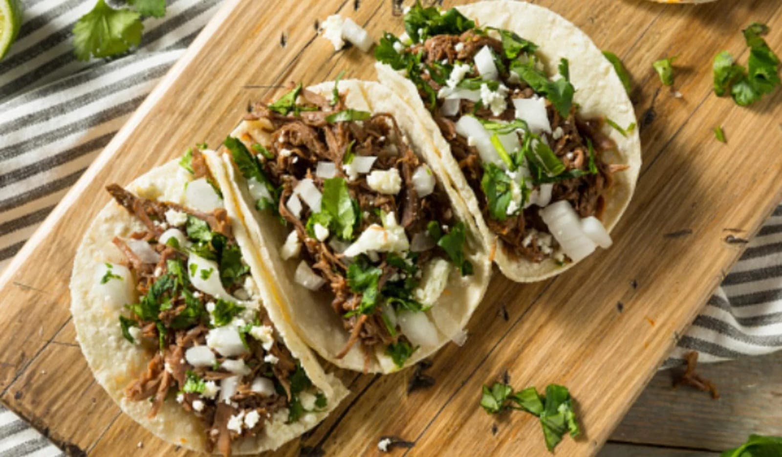 Orden de 5 Tacos de Carnitas