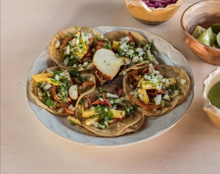 Combo de Tacos+agua del Día