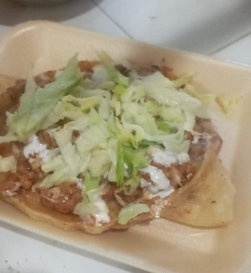 Sope de Chicharrón Prensado