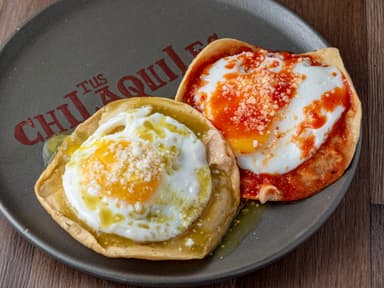 Huevos Divorciados