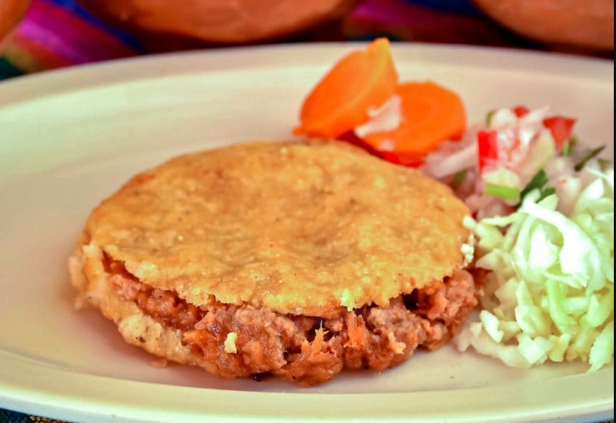 Gordita de Chicharrón
