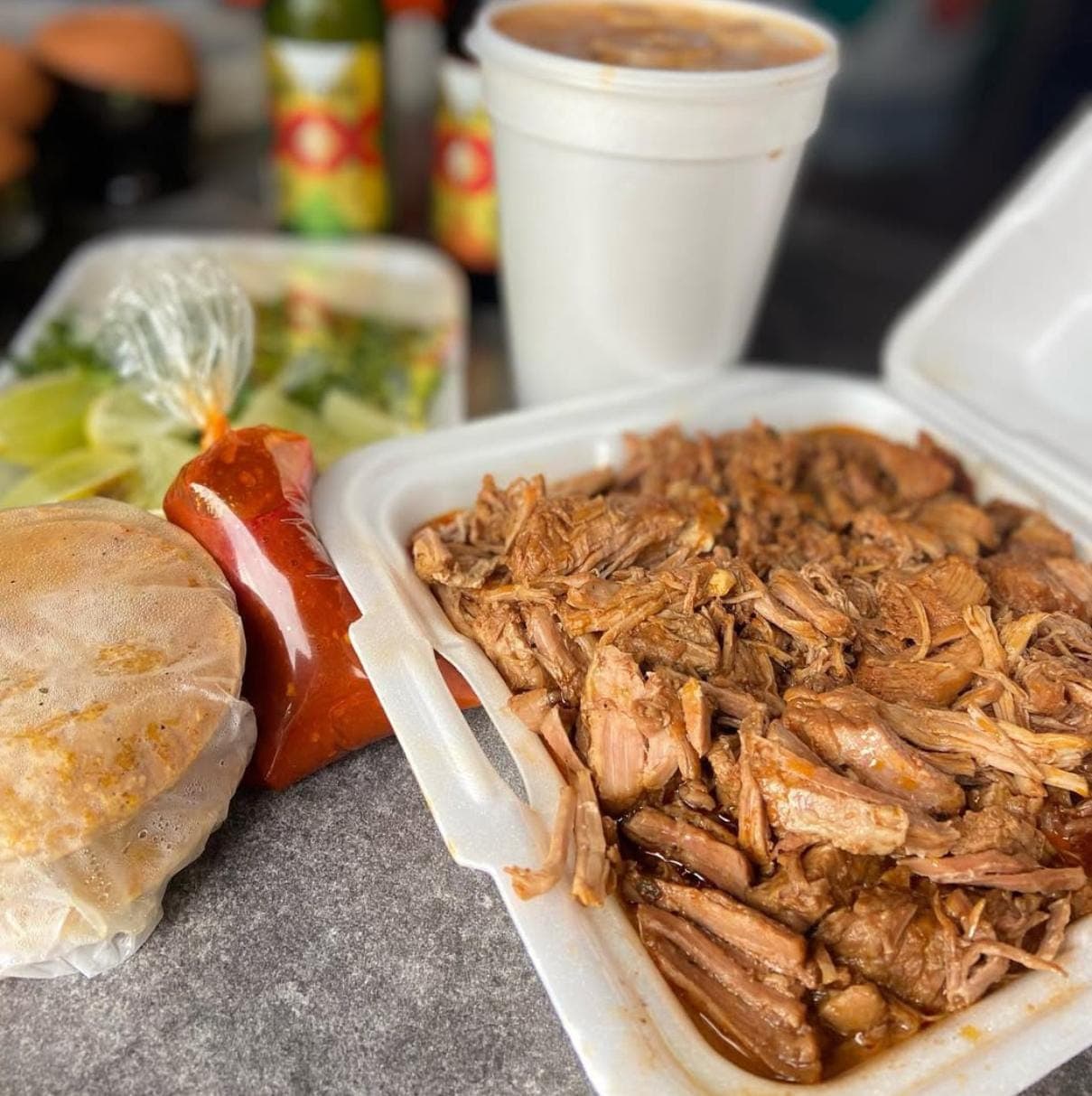 Birria 400g + 1/2 Litro de Consomé