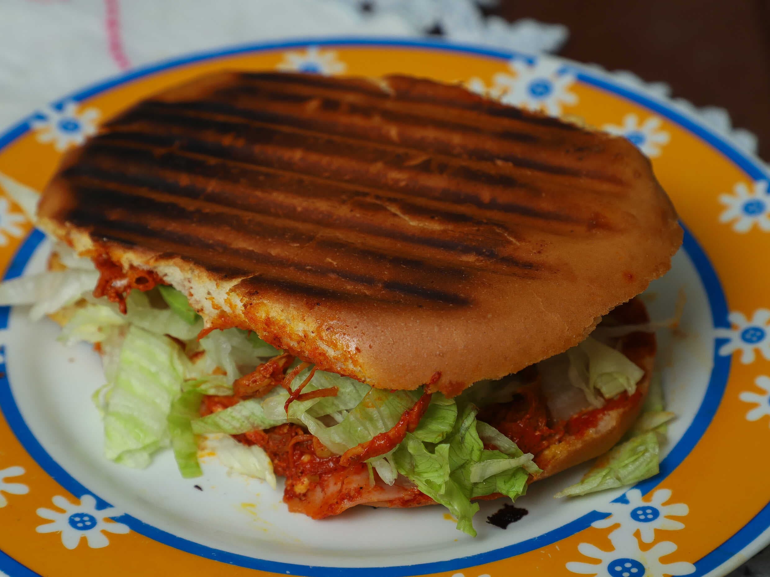 Torta de Cochinita