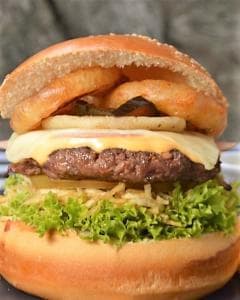 Combo-Burguer Mixta + Jugo del Dia