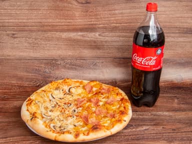 Combo Pizza Mediana x Mitades y Coca Cola 1.5 L