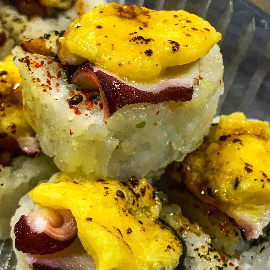 Maki Pulpo Parmesano