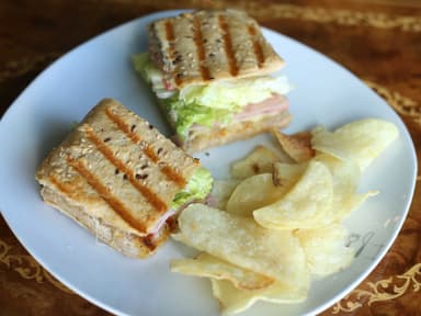 Panini Atún