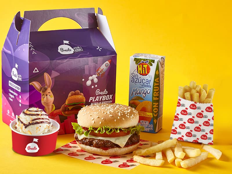 Play Box Hamburguesa + Helado