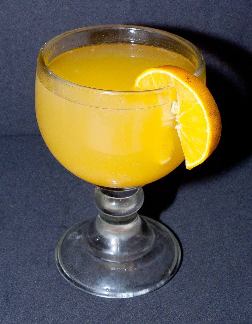 PIÑA CLADA