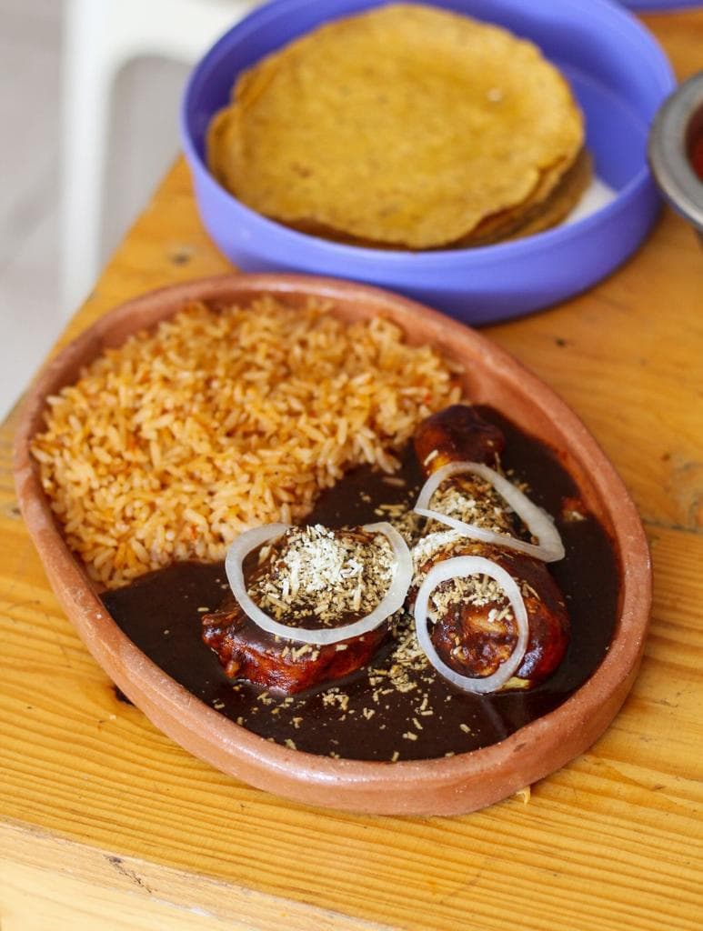Pollo con Mole