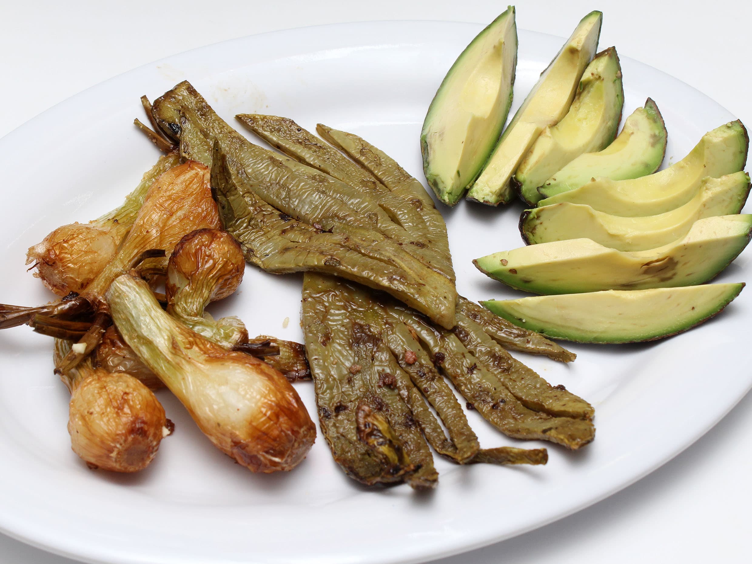 Cebollas, Nopales y Aguacate