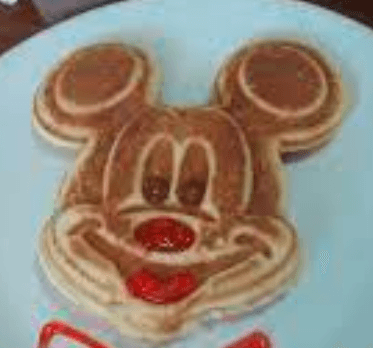 Hot Cakes Mickey