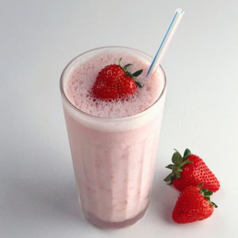 Agua de Horchata con Fresa