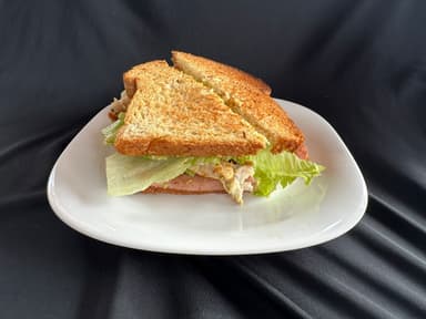 Sándwich Integral de Jamón y Queso