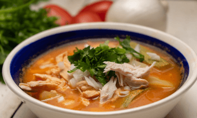 Caldo de Pollo
