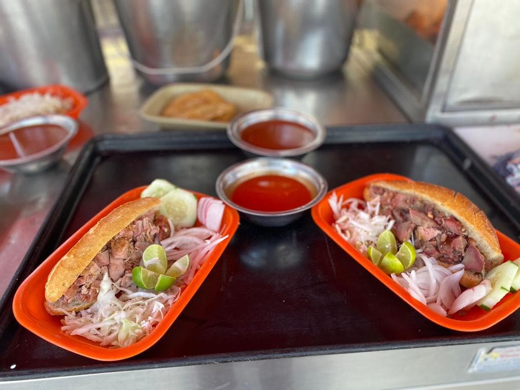 2 Torta Ahogada de Carnitas + 4 Taco Dorado