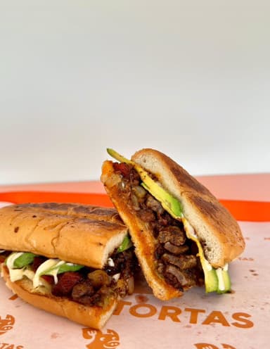 Torta de Discada con Queso