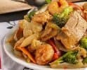 Chop Suey con Pollo y Camarón