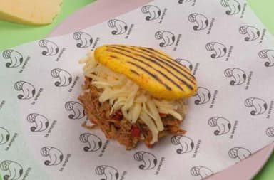 Arepa Pelúa