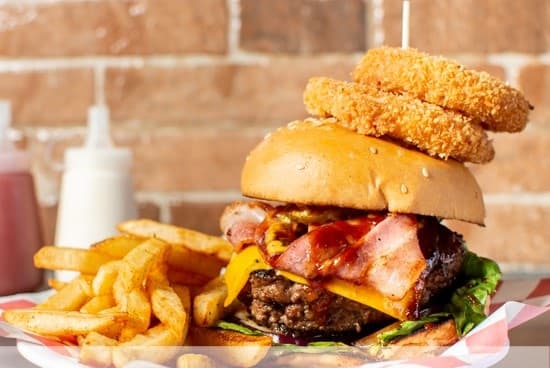 Hamburguesa con Papas