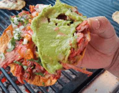 3 Tacos Adobada + Bebida