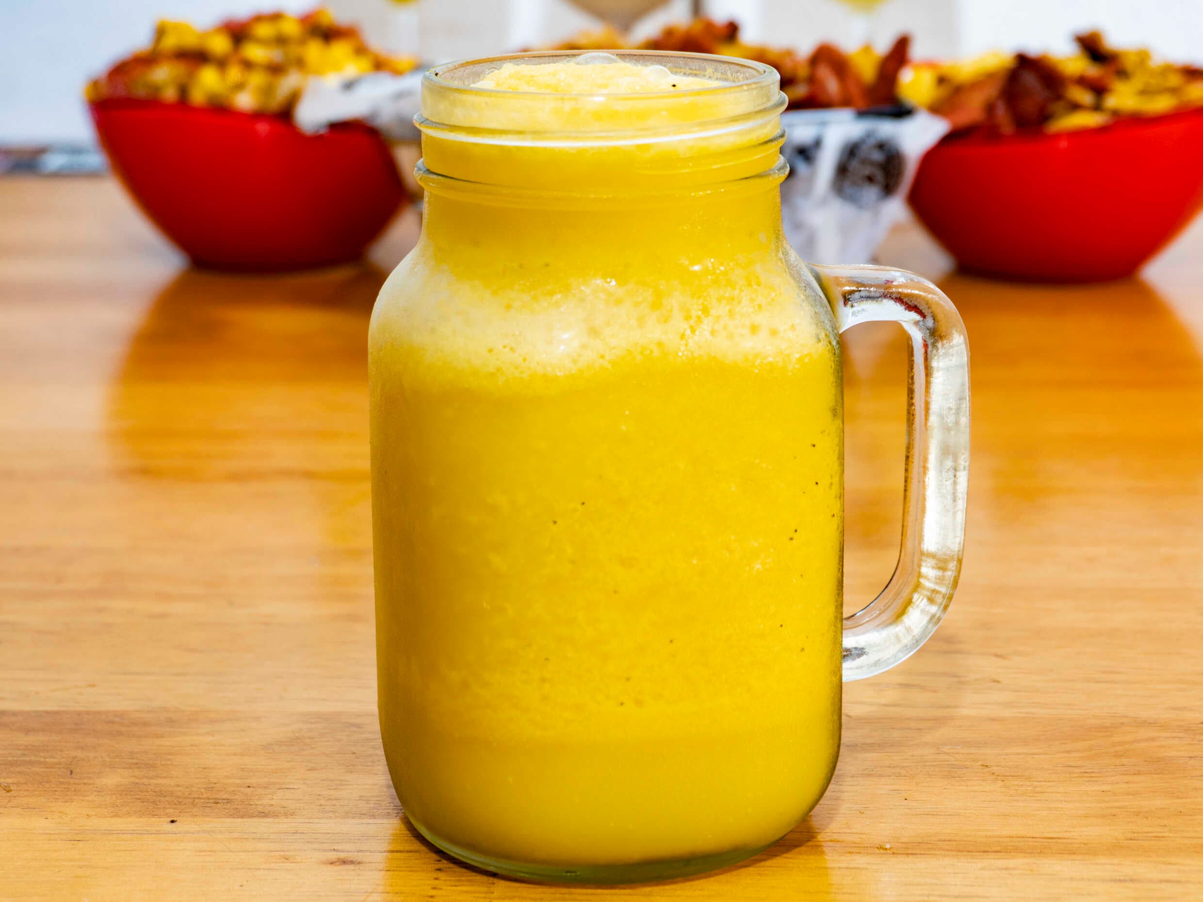 Jugo de Maracuya en Leche