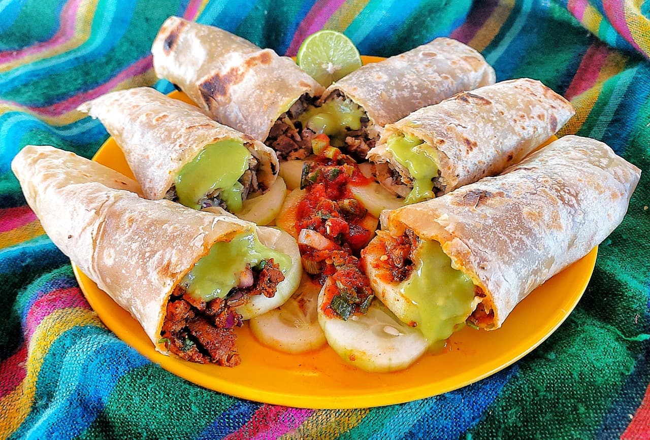 Taco de Harina Asada