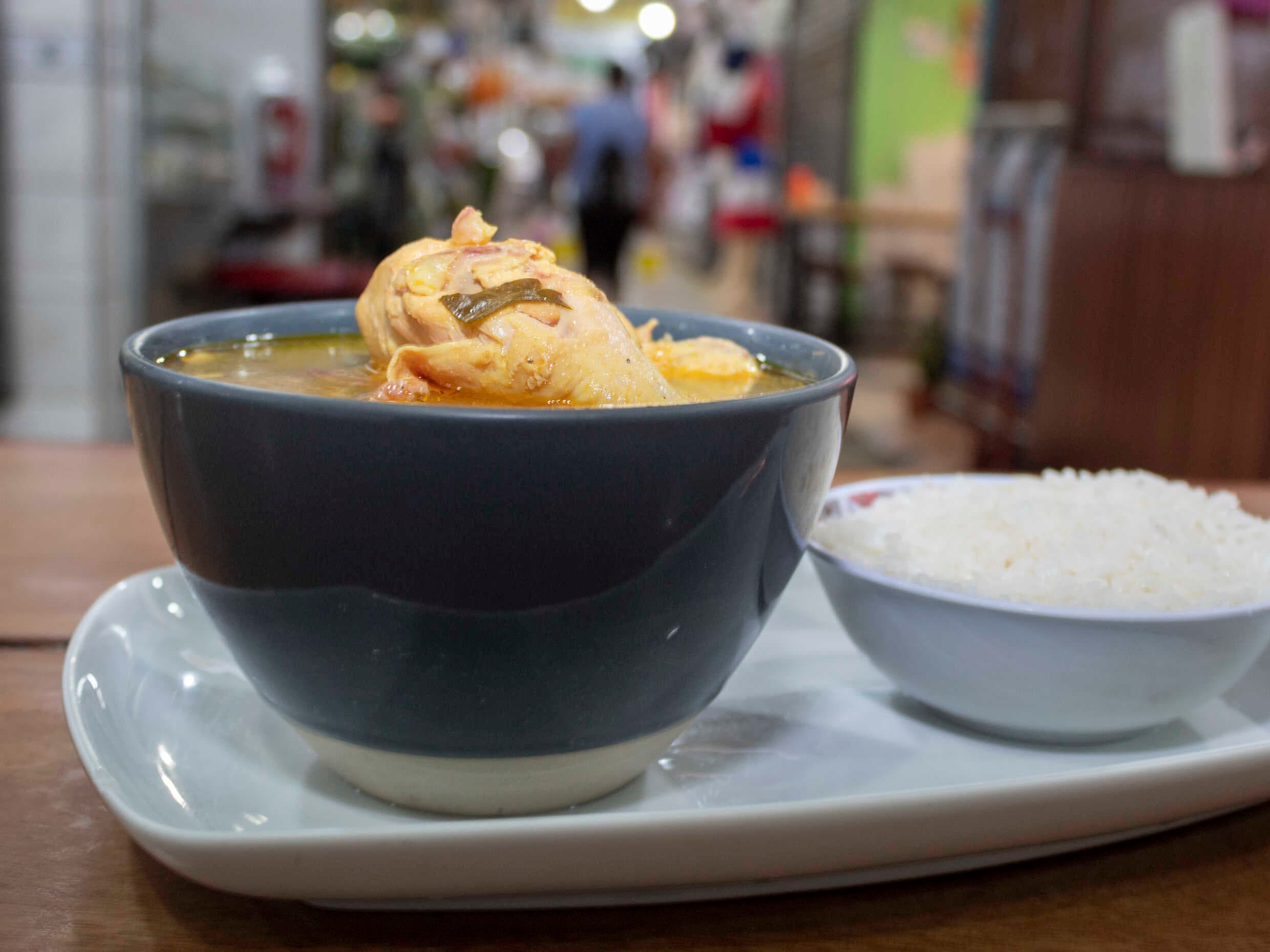 Sopa de Pollo.