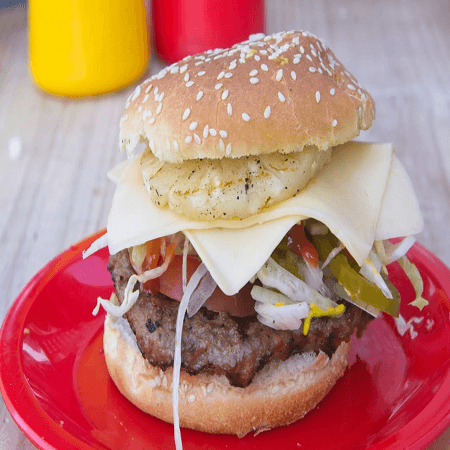 Hamburguesa doble queso y piña