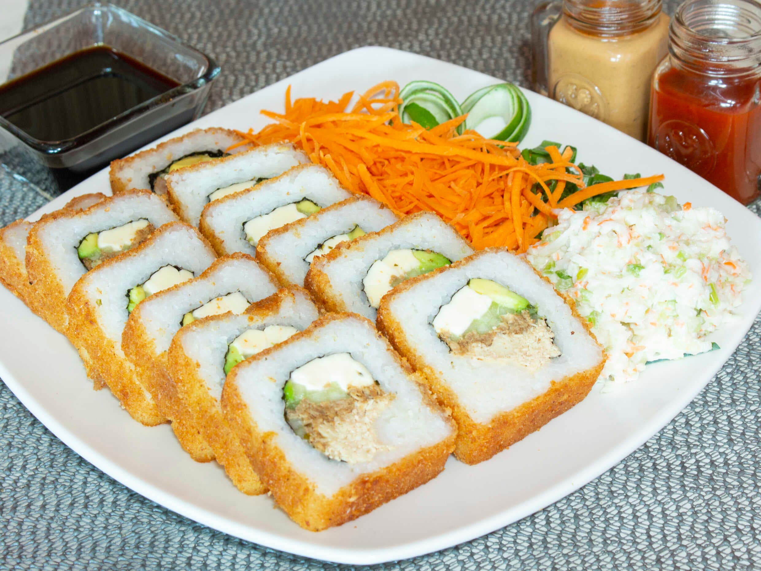 Combo Empani Pollo + Te Lipton