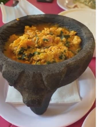Molcajete de Huevo