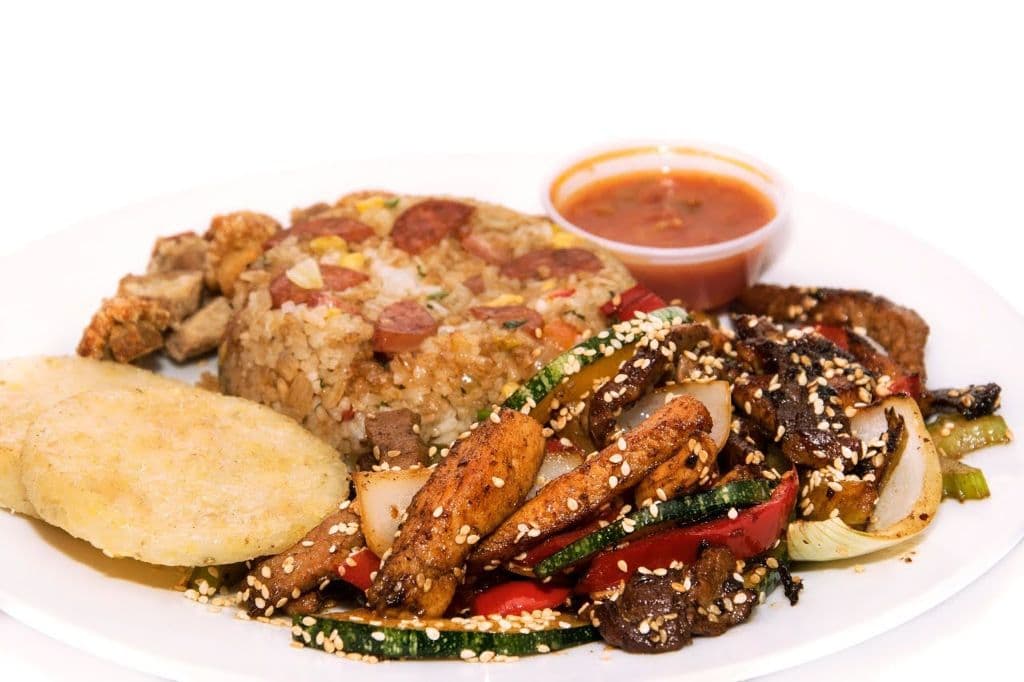 Arroz paisa oriental para 3