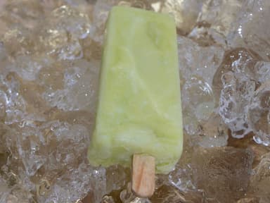 Paleta de Pepino Limón
