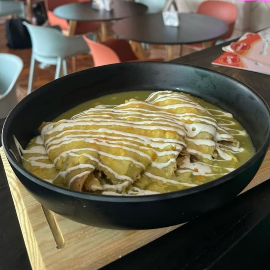 Enchiladas Suizas